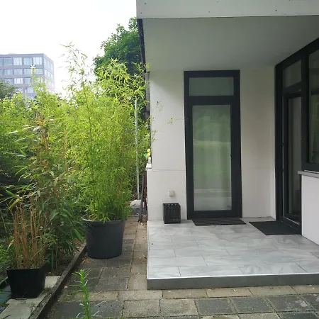 Central-apt At Lake, Citycenter 5min, Fair 18min!!! 公寓 *
