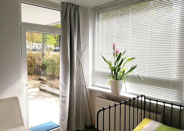 アパート Central-apt At Lake, Citycenter 5min, Fair 18min!!! ニュルンベルク