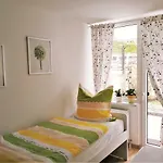 Central-apt At Lake, Citycenter 5min, Fair 18min!!! Daire Nürnberg