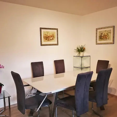 Central-apt At Lake, Citycenter 5min, Fair 18min!!! Daire